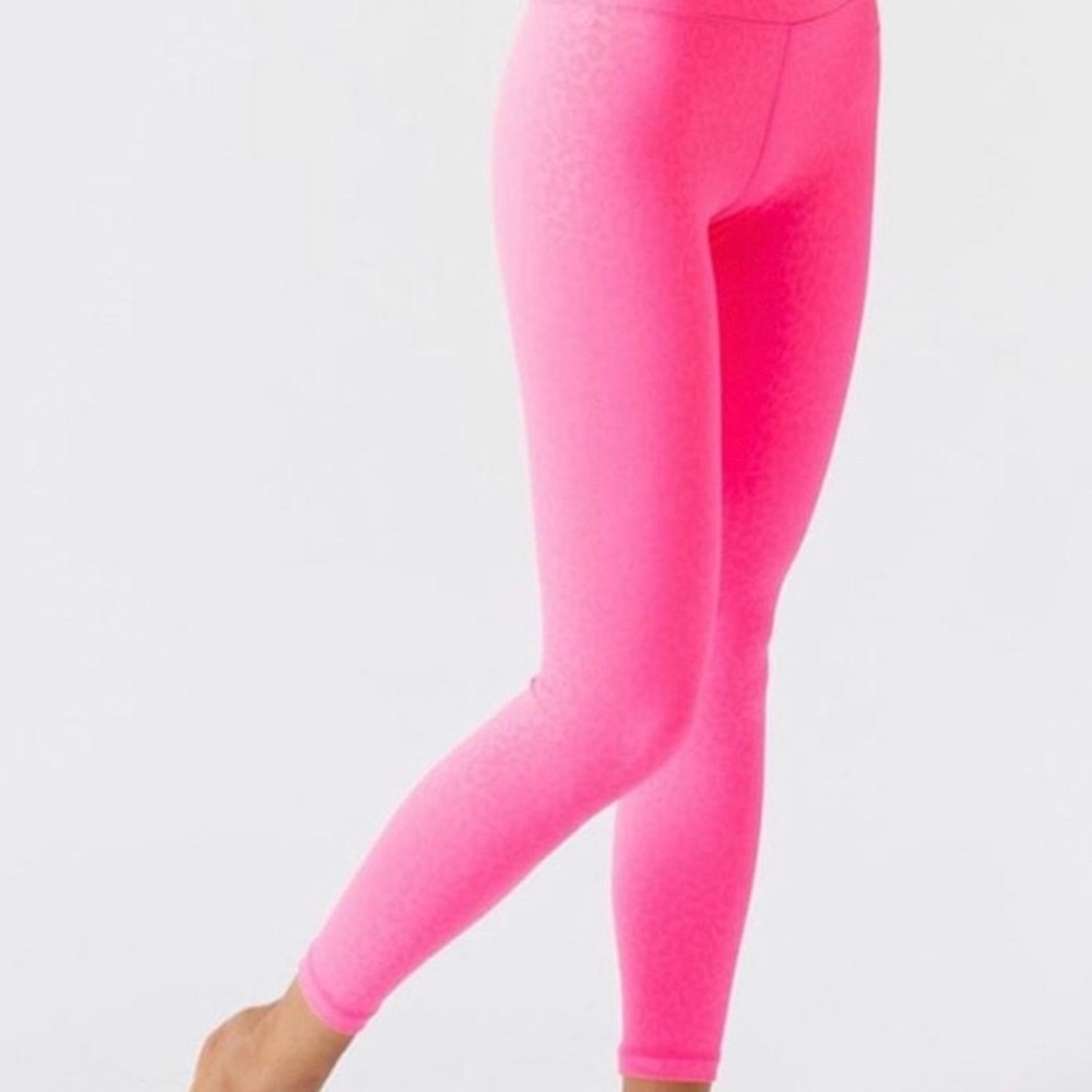 Zyia Hot Pink Leopard Leggings